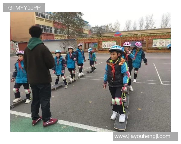 对话杨芳:探索滑板世界中的梦想与挑战 对话杨芳:探索滑板世界中的梦想与挑战