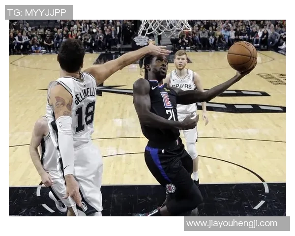 2015年马刺与快船激战回顾精彩录像重温篮球经典瞬间 2015年马刺与快船激战回顾精彩录像重温篮球经典瞬间